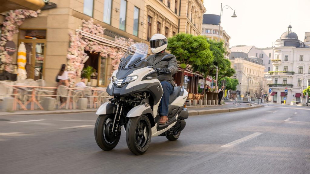 Yamaha Tricity 300